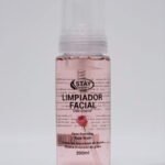 LIMPIADOR FACIAL EN SPRAY DE ROSAS, USO DIARIO QUE LIMPIA LAS IMPUREZAS, EXCESO DE GRASA, DEJANDO LA PIEL SUAVE Y FRESCA STAY BEAUTIFUL 200ML