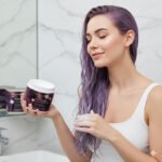 MASCARA PARA EL CABELLO CREMOSA DE KERATINA NATURAL, HIDRATANTE Y SUAVIZANTE QUE NUTRE Y APORTA BRILLO AL CABELLO FRAGIL Y SECO, DEJANDOLO SEDOSO Y SUAVE KERATINE QUEEN 800ML